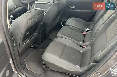 Минивэн Renault Grand Scenic 2009 в 