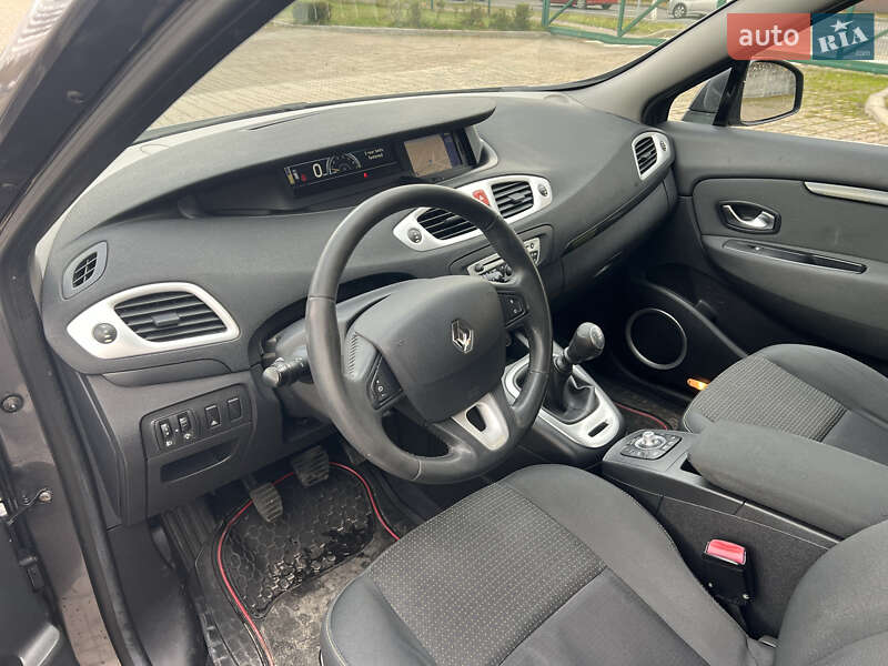 Минивэн Renault Grand Scenic 2009 в Вишневом