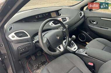 Минивэн Renault Grand Scenic 2009 в 