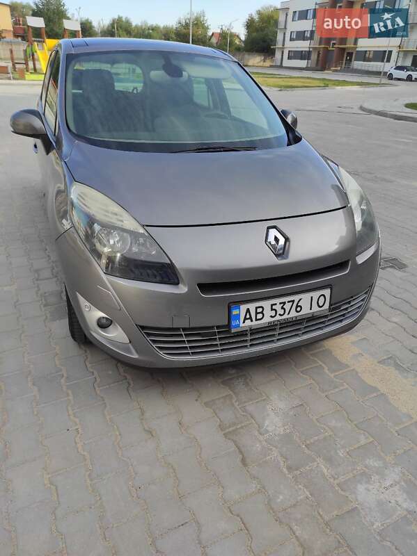 Минивэн Renault Grand Scenic 2010 в Виннице