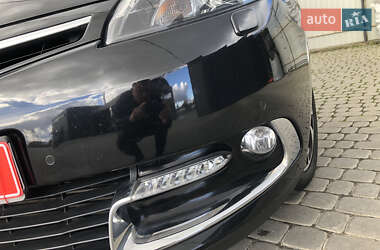 Минивэн Renault Grand Scenic 2016 в 