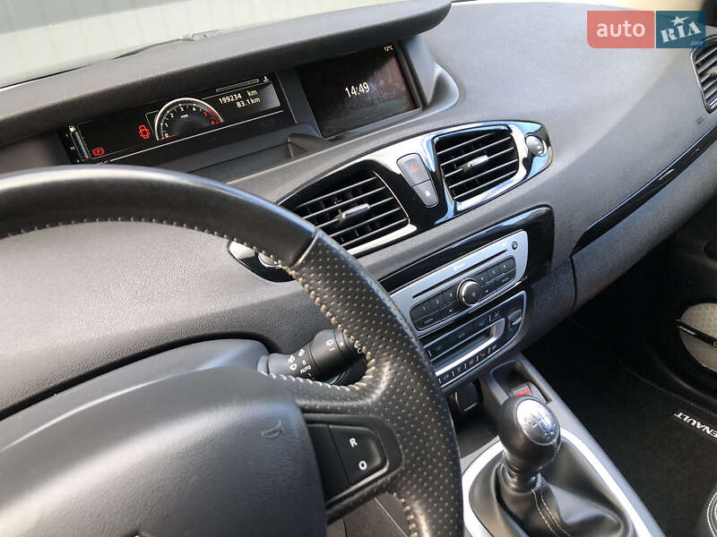 Мінівен Renault Grand Scenic 2016 в Львові