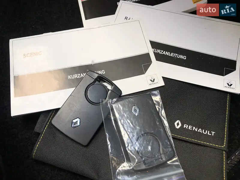 Мінівен Renault Grand Scenic 2016 в Львові документ