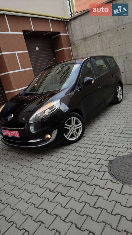Мінівен Renault Grand Scenic 2012 в Хмельницькому