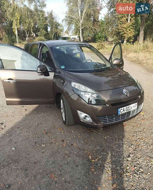 Минивэн Renault Grand Scenic 2009 в Золотоноше