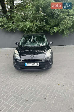 Минивэн Renault Grand Scenic 2010 в Хмельницком