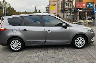 Минивэн Renault Grand Scenic 2013 в 