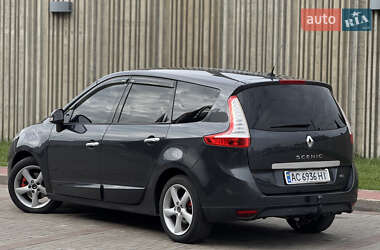 Минивэн Renault Grand Scenic 2011 в 