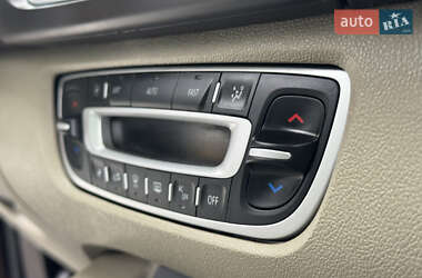 Минивэн Renault Grand Scenic 2010 в 