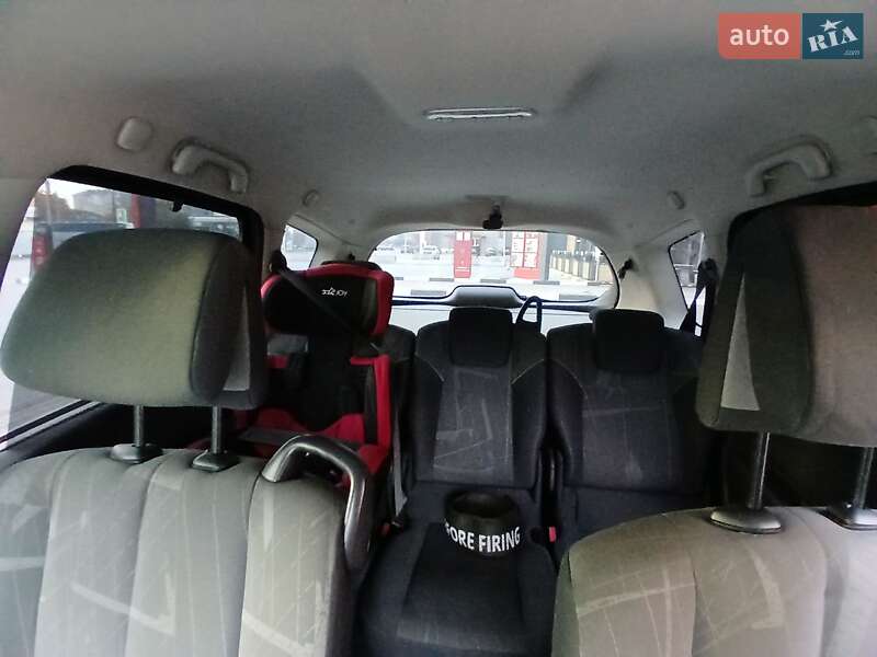 Минивэн Renault Grand Scenic 2005 в Ивано-Франковске