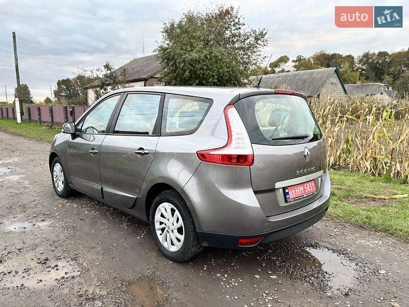 Минивэн Renault Grand Scenic 2013 в Рожище