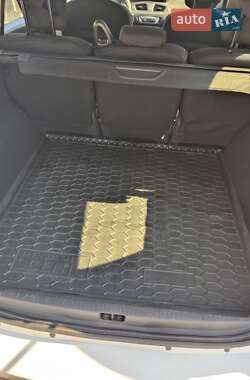 Минивэн Renault Grand Scenic 2013 в 