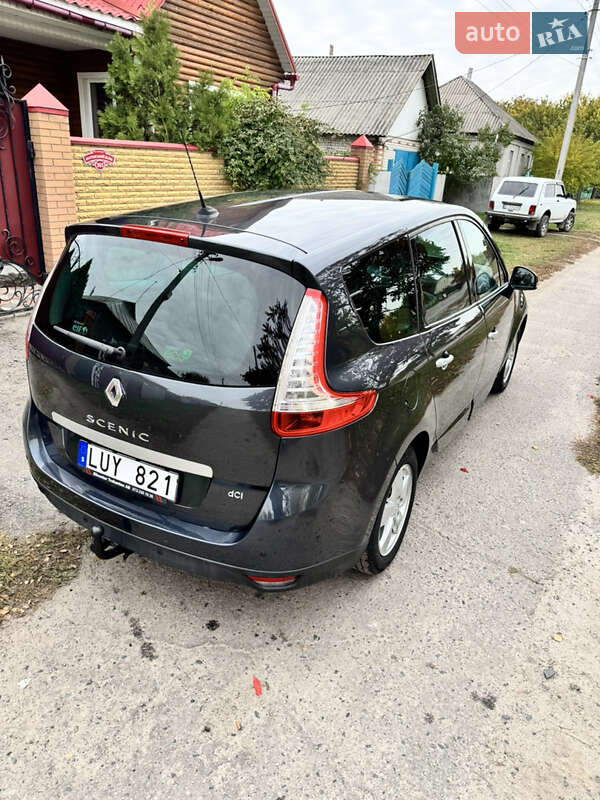 Минивэн Renault Grand Scenic 2011 в Котельве