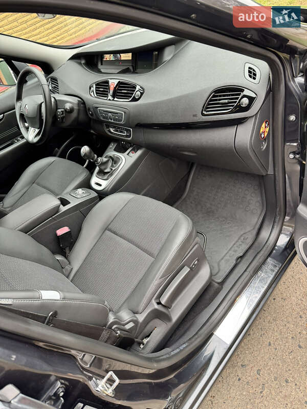 Минивэн Renault Grand Scenic 2011 в Котельве