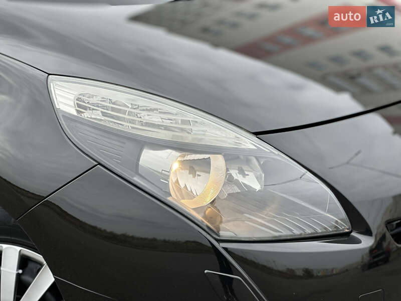 Мінівен Renault Grand Scenic 2010 в Вінниці