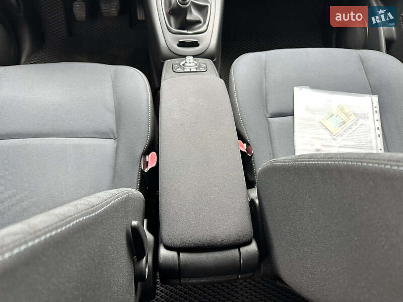 Мінівен Renault Grand Scenic 2010 в Вінниці