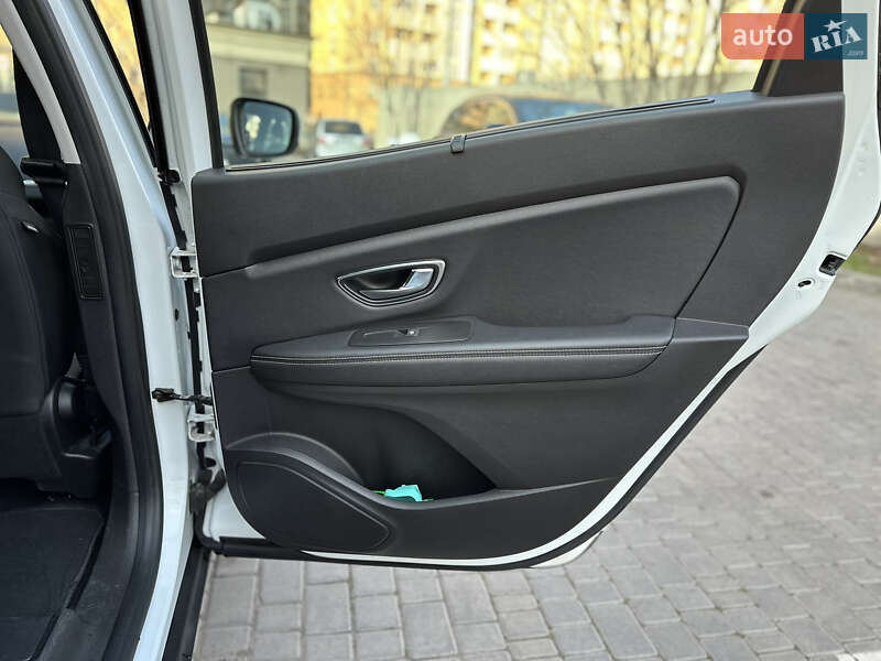 Минивэн Renault Grand Scenic 2017 в Одессе фото 31 Минивэн Renault Grand Scenic 2017 в Одессе