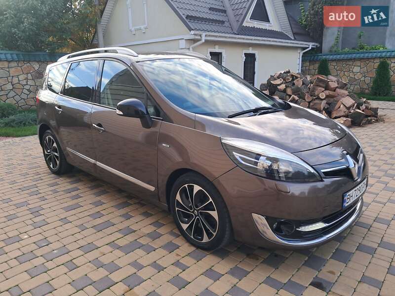 Минивэн Renault Grand Scenic 2013 в Могилев-Подольске