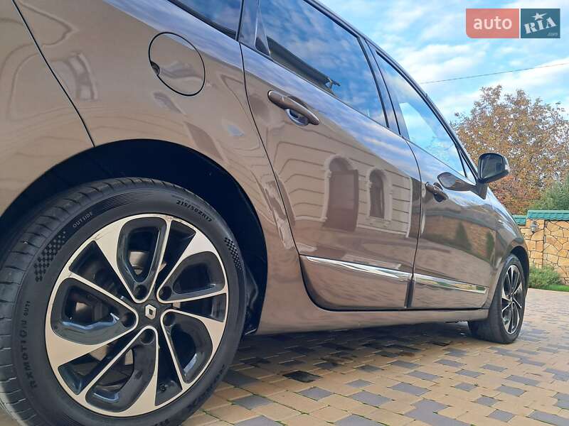 Минивэн Renault Grand Scenic 2013 в Могилев-Подольске