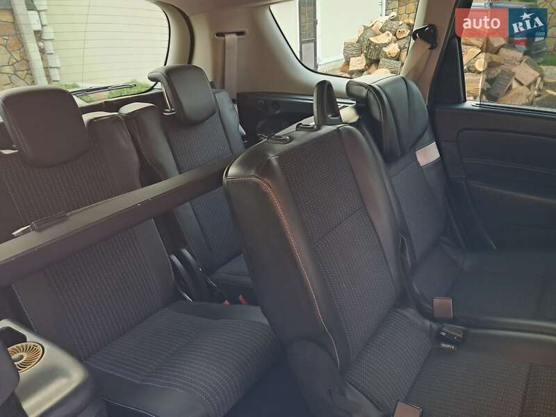 Минивэн Renault Grand Scenic 2013 в Могилев-Подольске