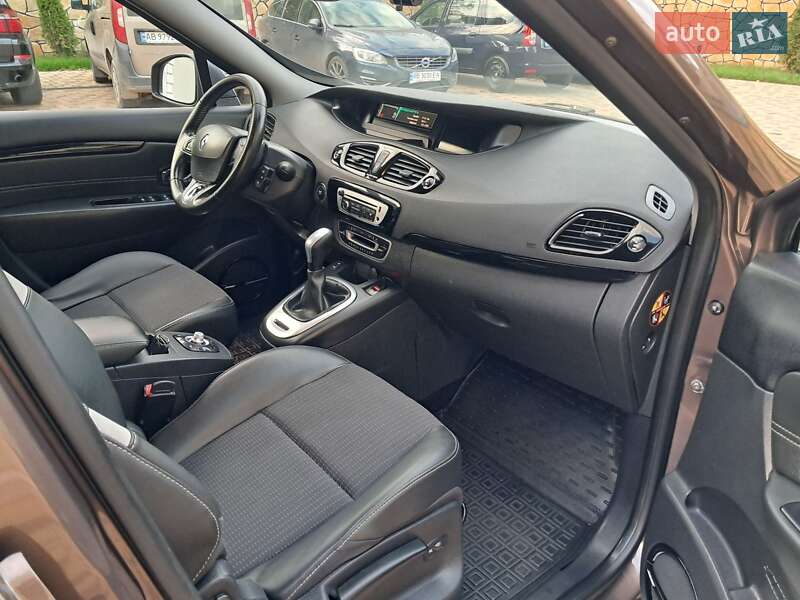 Минивэн Renault Grand Scenic 2013 в Могилев-Подольске