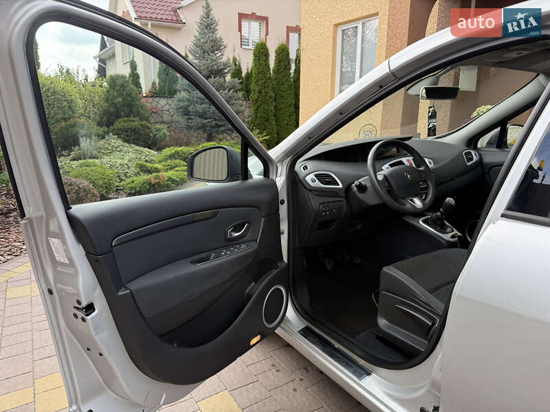 Минивэн Renault Grand Scenic 2010 в Тернополе