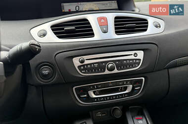 Минивэн Renault Grand Scenic 2010 в 