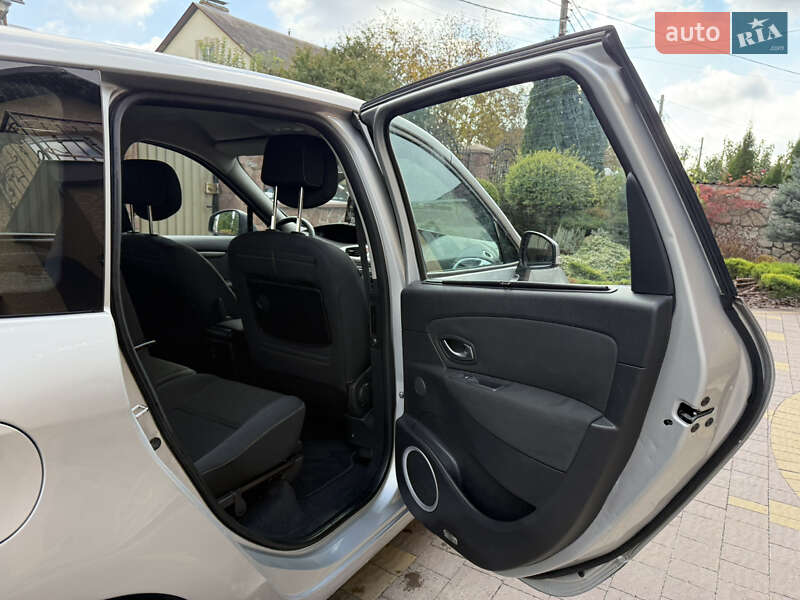 Минивэн Renault Grand Scenic 2010 в Тернополе