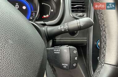 Минивэн Renault Grand Scenic 2017 в 