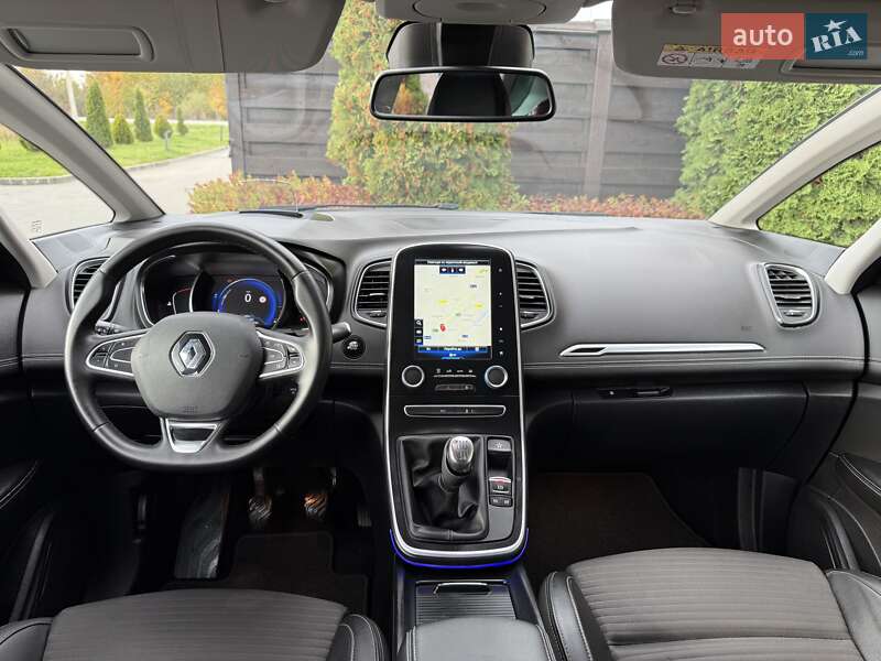 Минивэн Renault Grand Scenic 2017 в Стрые