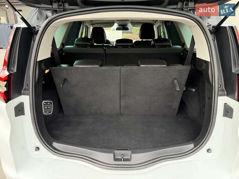 Минивэн Renault Grand Scenic 2017 в Стрые