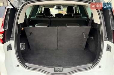 Минивэн Renault Grand Scenic 2017 в 
