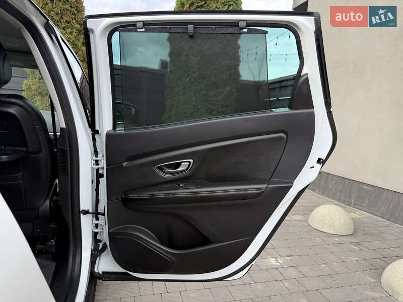 Минивэн Renault Grand Scenic 2017 в Стрые