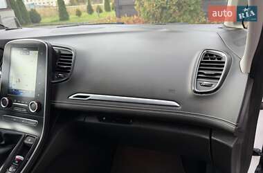 Минивэн Renault Grand Scenic 2017 в 
