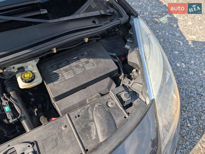 Мінівен Renault Grand Scenic 2011 в Рівному фото 52 Мінівен Renault Grand Scenic 2011 в Рівному