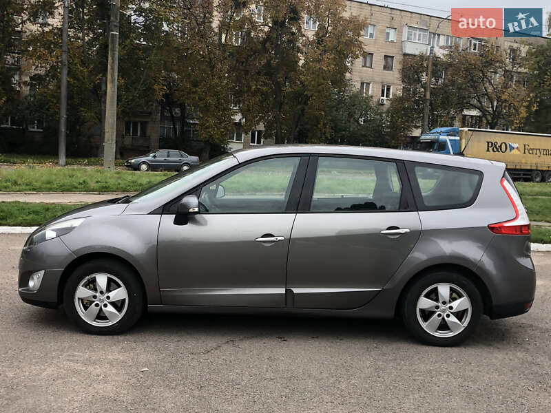 Минивэн Renault Grand Scenic 2012 в Ровно