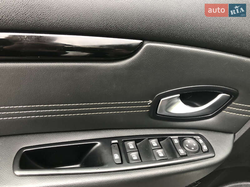 Минивэн Renault Grand Scenic 2012 в Ровно