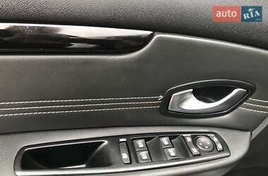Мінівен Renault Grand Scenic 2012 в 