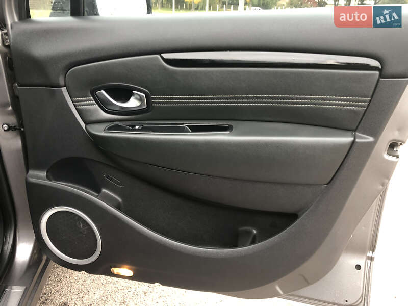 Минивэн Renault Grand Scenic 2012 в Ровно