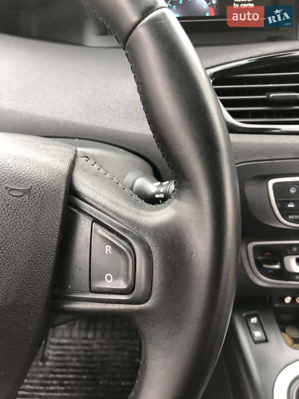 Минивэн Renault Grand Scenic 2012 в Ровно