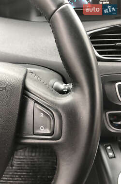 Мінівен Renault Grand Scenic 2012 в 