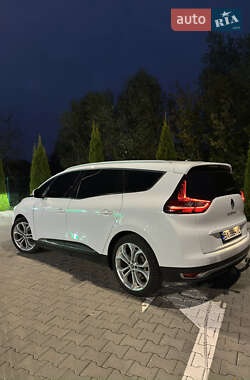 Минивэн Renault Grand Scenic 2017 в 