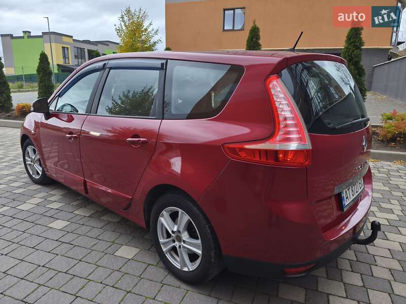 Минивэн Renault Grand Scenic 2011 в Ивано-Франковске
