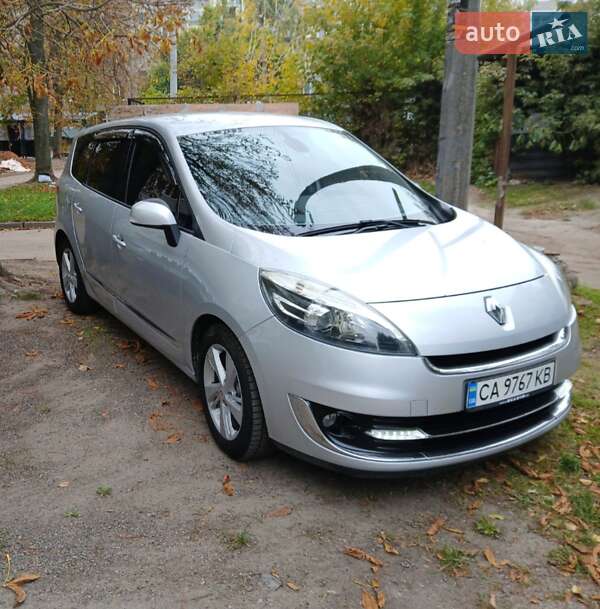 Минивэн Renault Grand Scenic 2012 в Черкассах фото 3 Минивэн Renault Grand Scenic 2012 в Черкассах