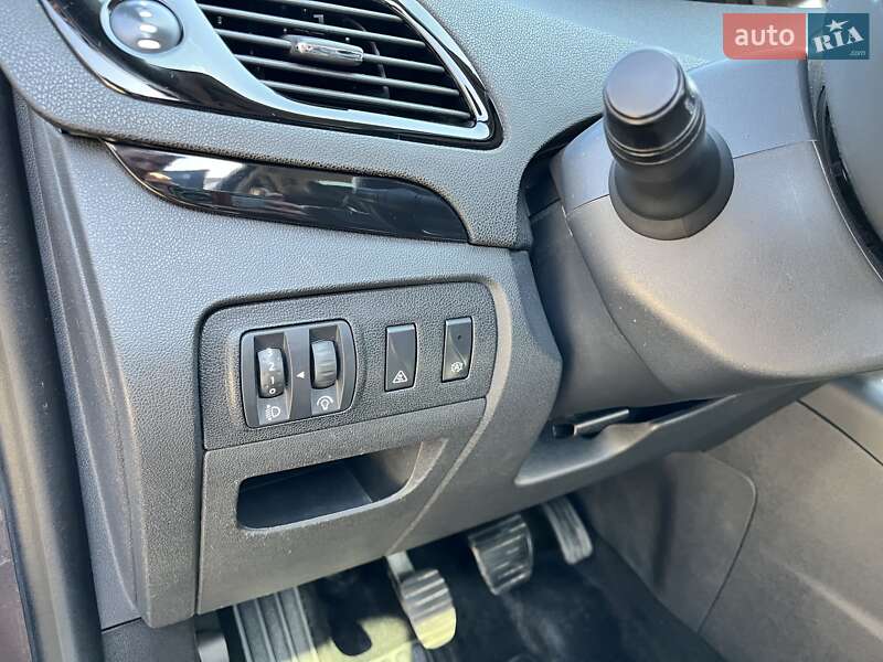 Мінівен Renault Grand Scenic 2014 в Коломиї фото 16 Мінівен Renault Grand Scenic 2014 в Коломиї