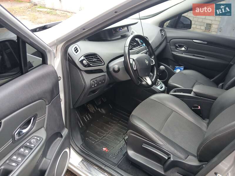 Минивэн Renault Grand Scenic 2012 в Черкассах фото 15 Минивэн Renault Grand Scenic 2012 в Черкассах