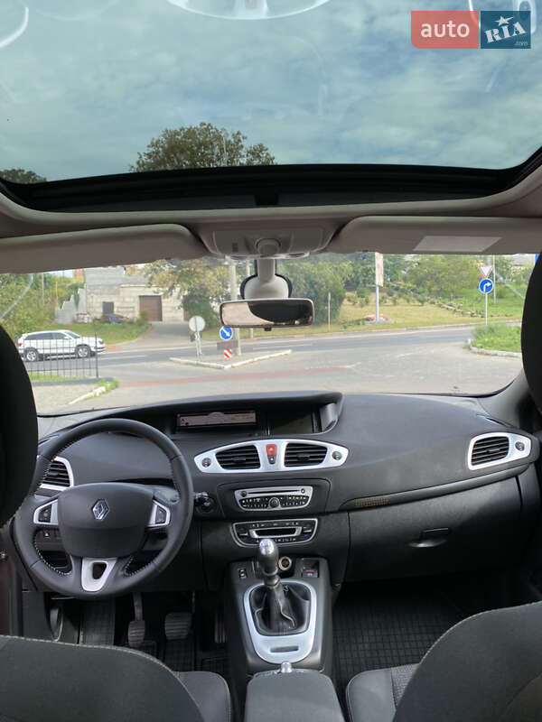 Минивэн Renault Grand Scenic 2010 в Ровно