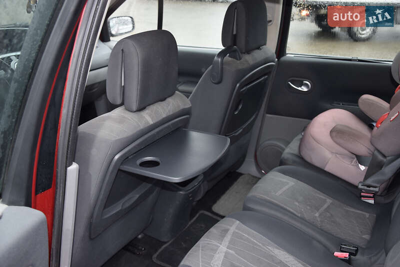 Минивэн Renault Grand Scenic 2005 в Львове фото 8 Минивэн Renault Grand Scenic 2005 в Львове