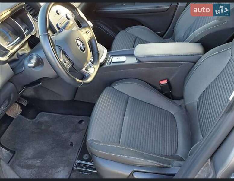 Минивэн Renault Grand Scenic 2017 в Кременчуге