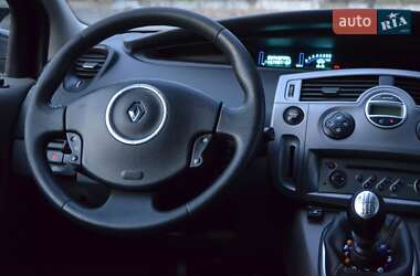 Мінівен Renault Grand Scenic 2007 в  фото 17 Мінівен Renault Grand Scenic 2007 в